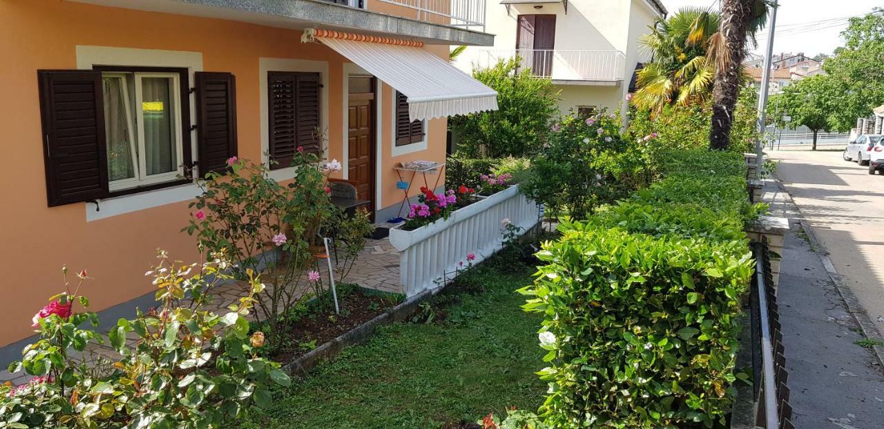 Clara 3 Apartman Poreč Kültér fotó